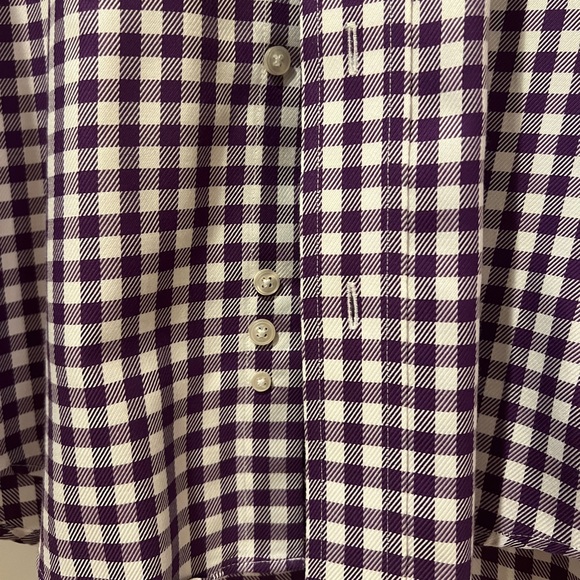 Lightly worn, button down - Picture 2 of 5